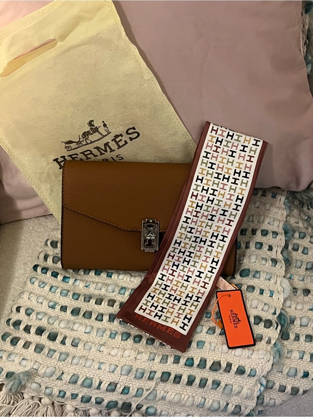Brown Leather Shoulder Bag with Multicolor Twilly